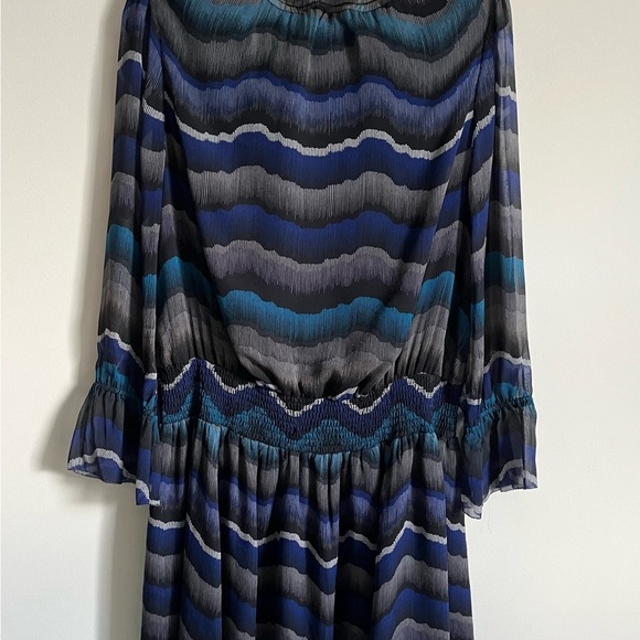 Diane Von Furstenburg Kelley Smocked Chiffon Silk Peacock Chevron Dress sz 12 - Picture 4 of 16